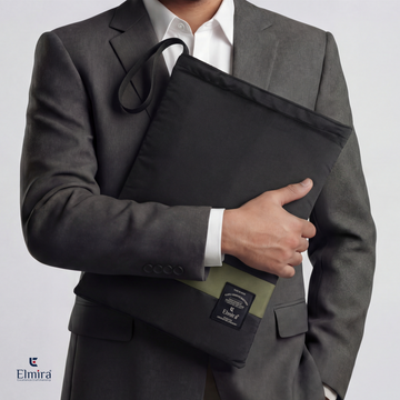 Black 15.6 Inch AeroSleeve